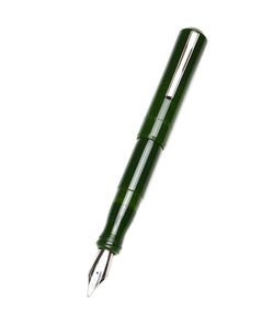 Model 02 Intrinsic Fountain Pen - Vintage Green