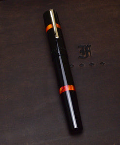 Model 19 Fountain Pen - Black Fire SE